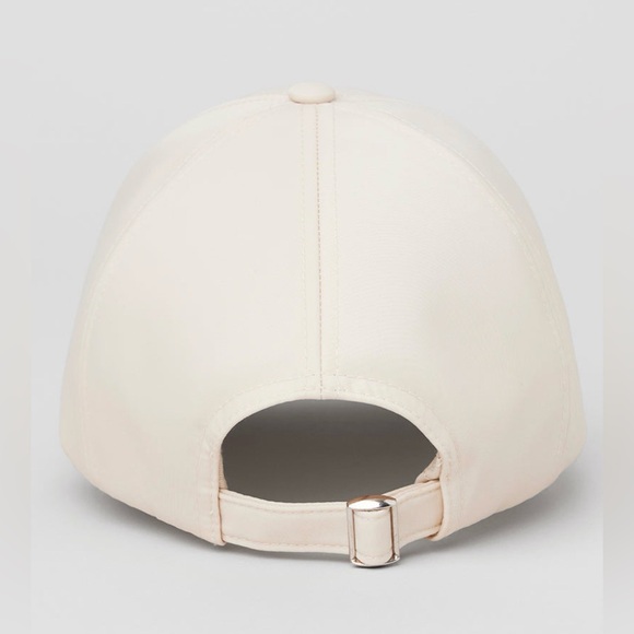 ALO Yoga Satin Off-Duty Cap Creme - Picture 2 of 7